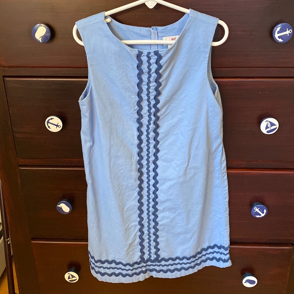 Vineyard vines dress